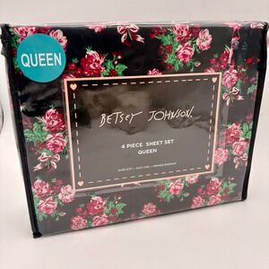Betsey Johnson Queen 4 Piece Sheet Set Holly Bouquet Pink Floral Black